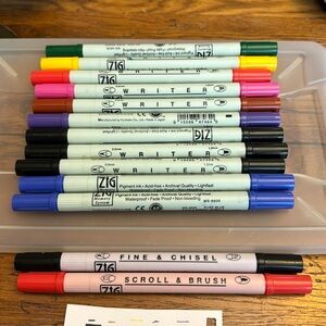 Zig pigment markers (13)